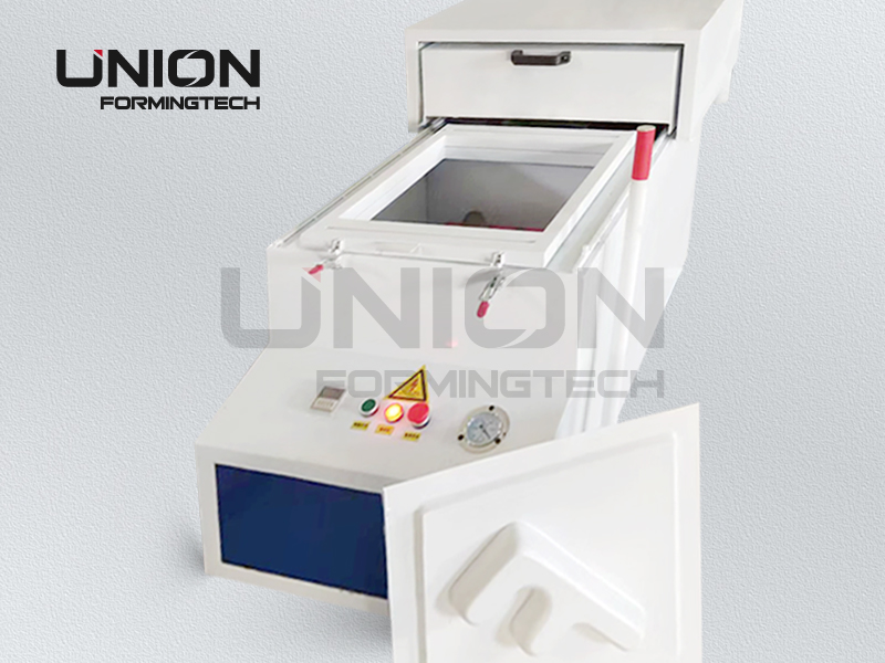 VFM-460 Small Mini tabletop DIY vacuum forming machine for acrylic ,abs and PVC material 