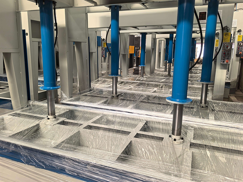 HP-2500A double-mould hydraulic press for Corian basins and polyester fiber panels