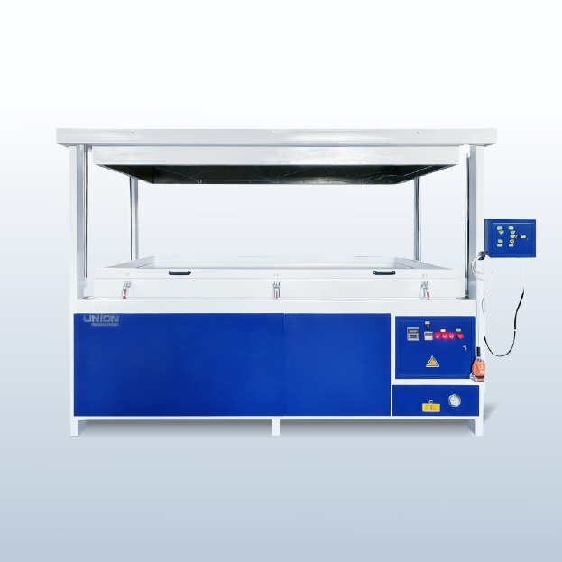 Vacuum Forming Machine
